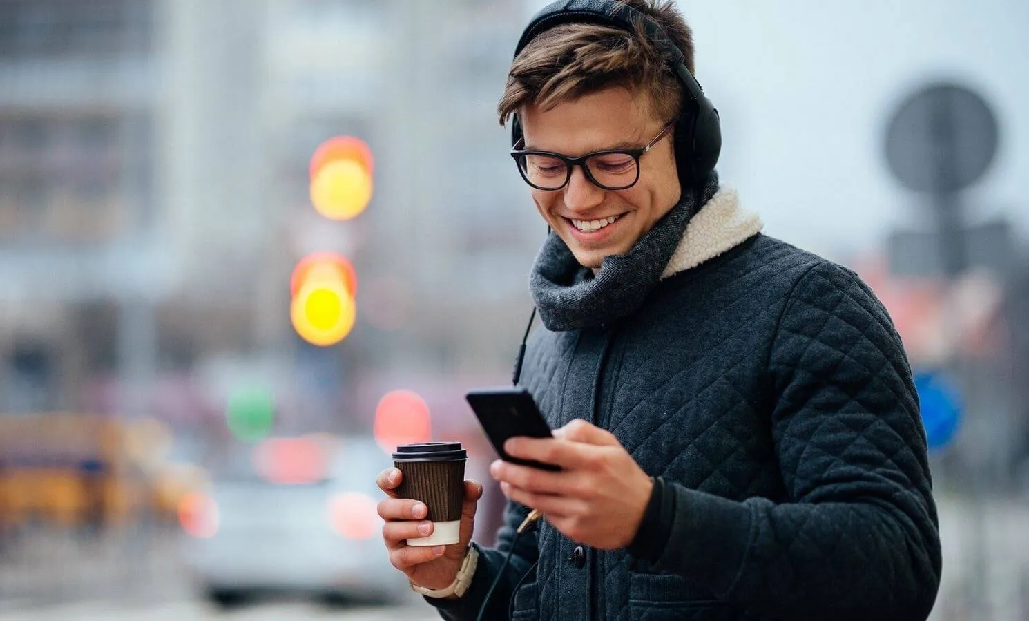 The Ultimate Guide to Choosing the Best Local SIM Card for Travel